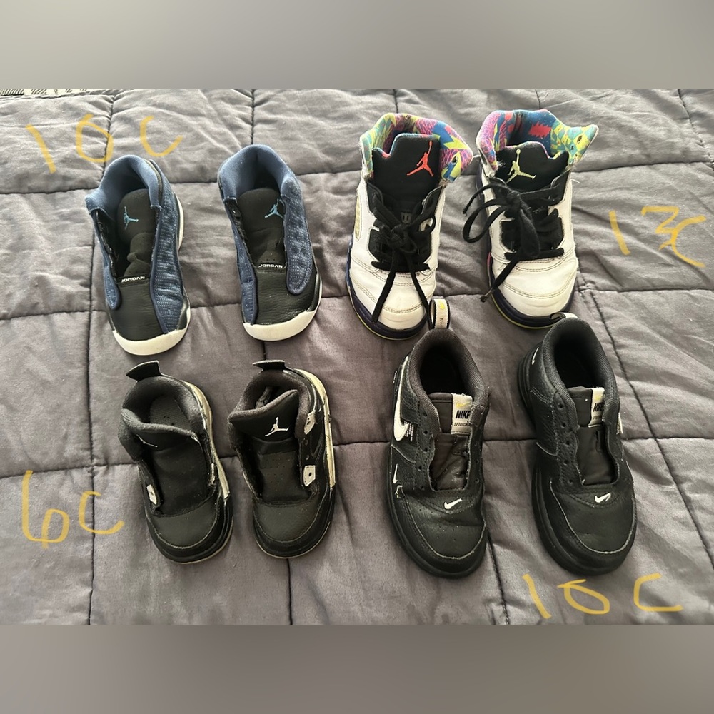 3 pair of beater Air Jordans and 1 Nike air force 1 - Picture 1 of 5